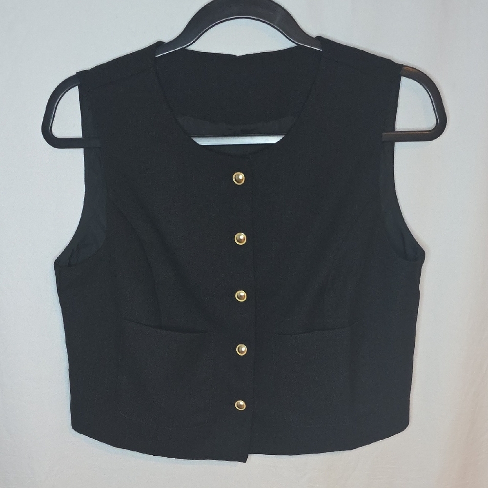 Elegant Black Sleeveless Top with Gold Buttons